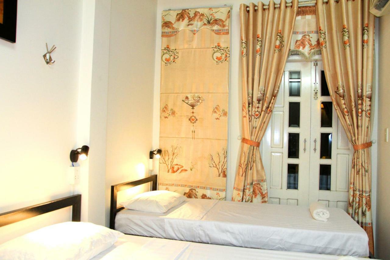 Quy Long Homestay Hội An Extérieur photo
