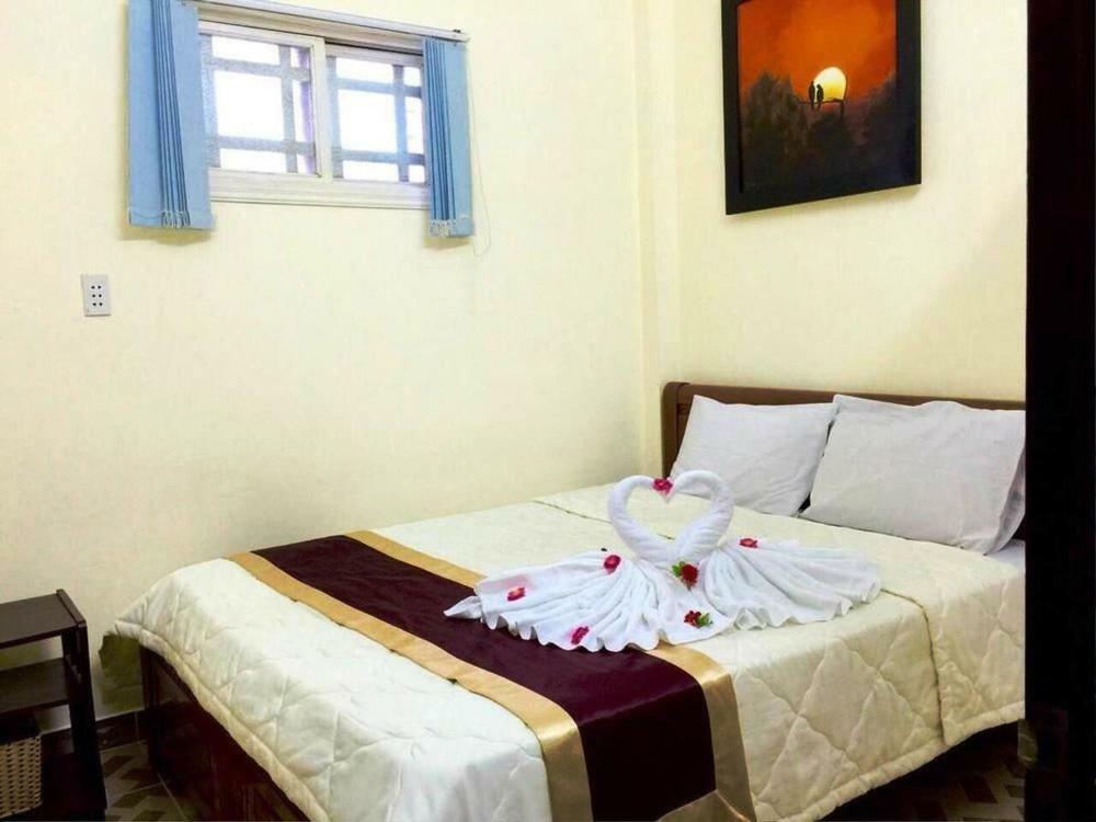 Quy Long Homestay Hội An Extérieur photo